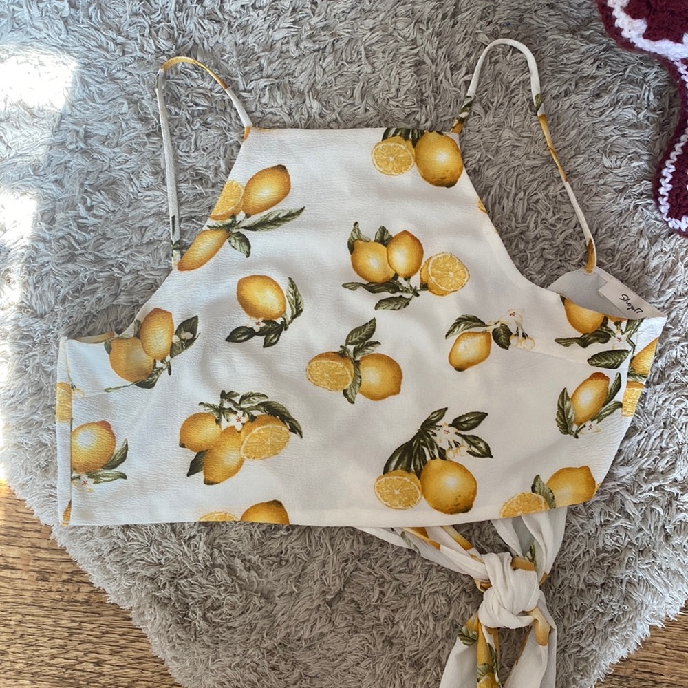 Lemon crop top